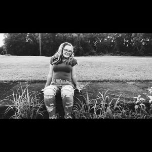 Meet your Posher, Destiny